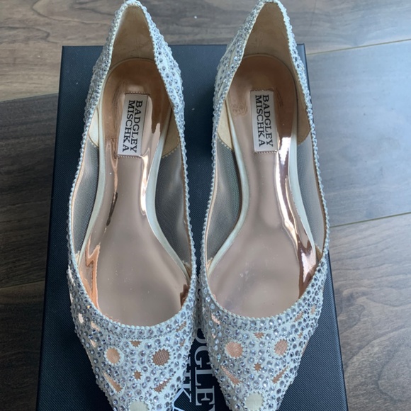 IVORY Badgley Mischka Gigi Flats size 7 - Picture 3 of 6